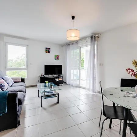Le Basilique - Pretty T2 Of 59sqm Near Lake And Old Town *