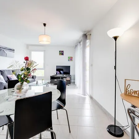 Le Basilique - Pretty T2 Of 59sqm Near Lake And Old Town